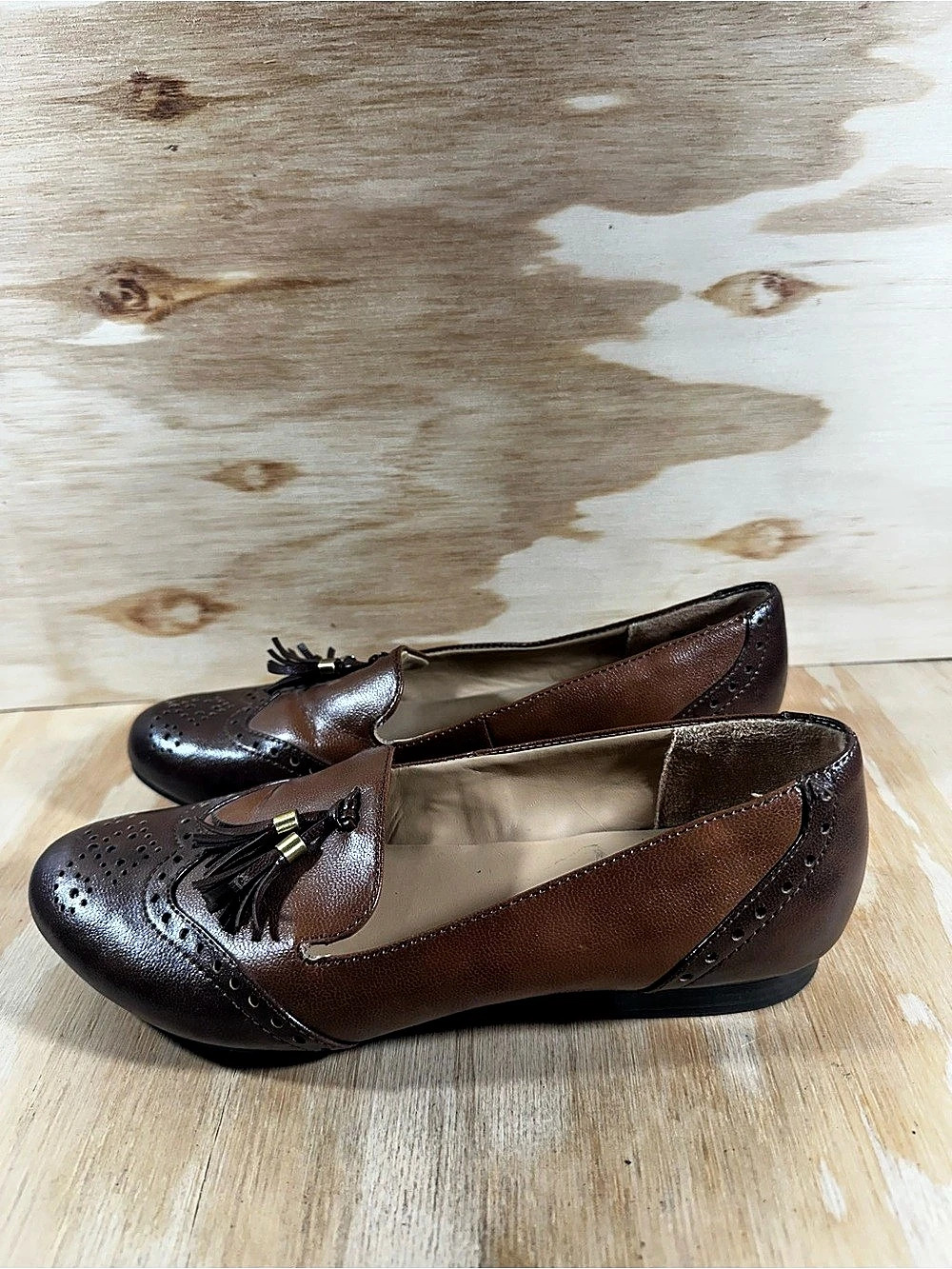 Naturalizer Brown Tassel Loafers Women’s Size 7 Wide